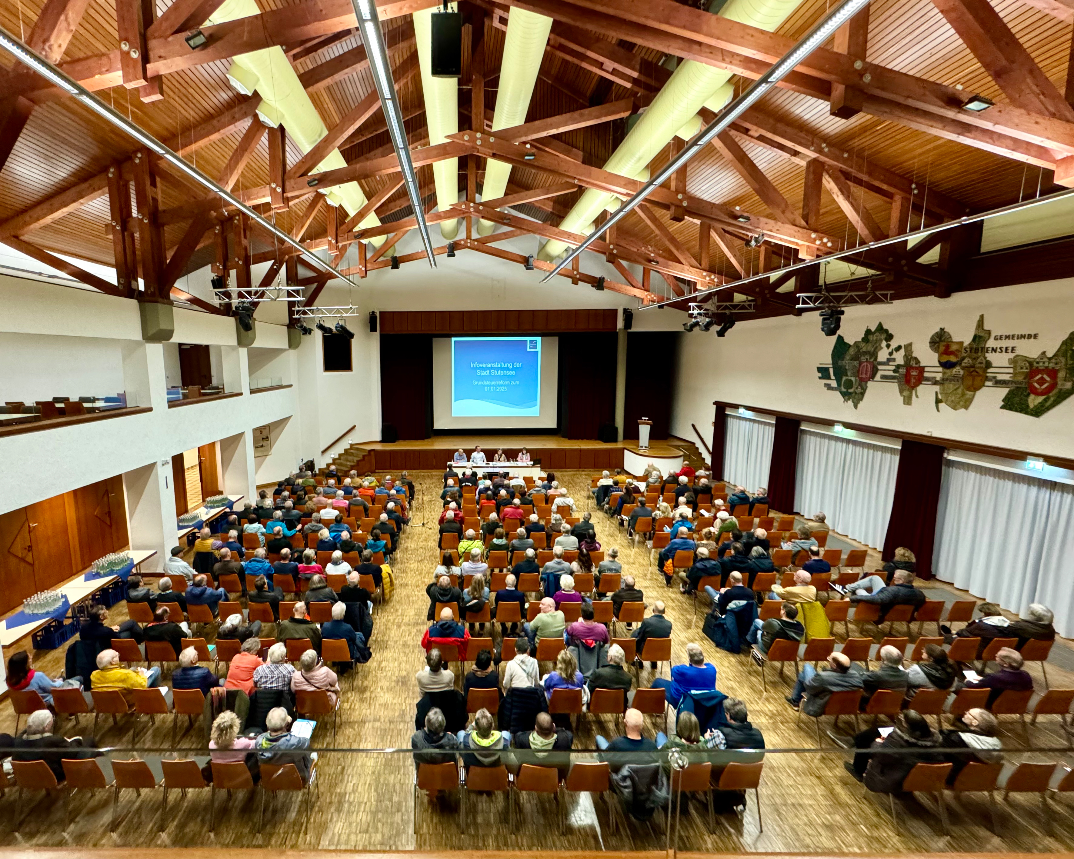 Informationsveranstaltung in der Festhalle